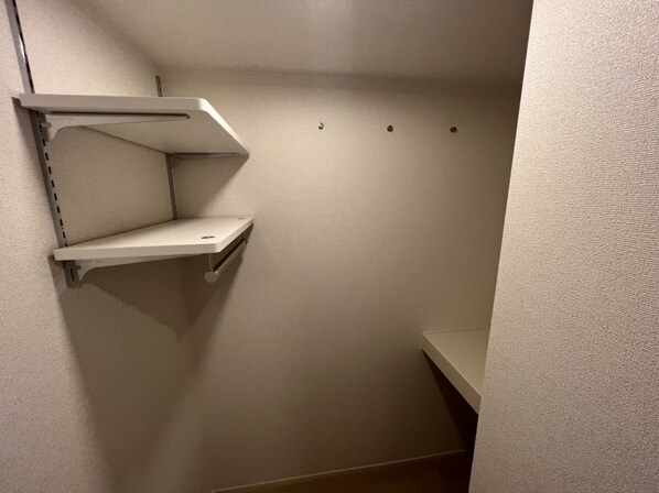 フロレゾンⅠの物件内観写真